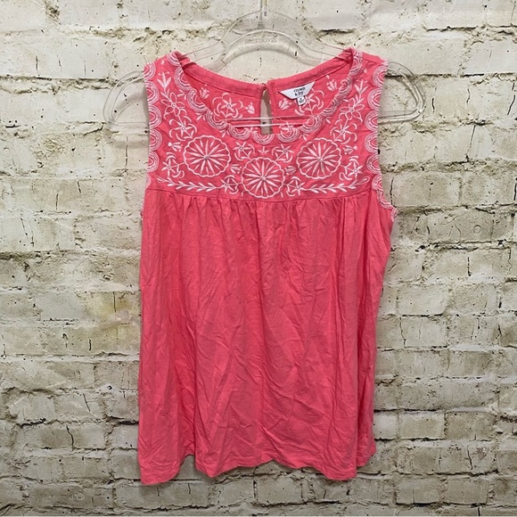 Crown & Ivy Coral White Embroidered Cotton Tank Top - Picture 1 of 5